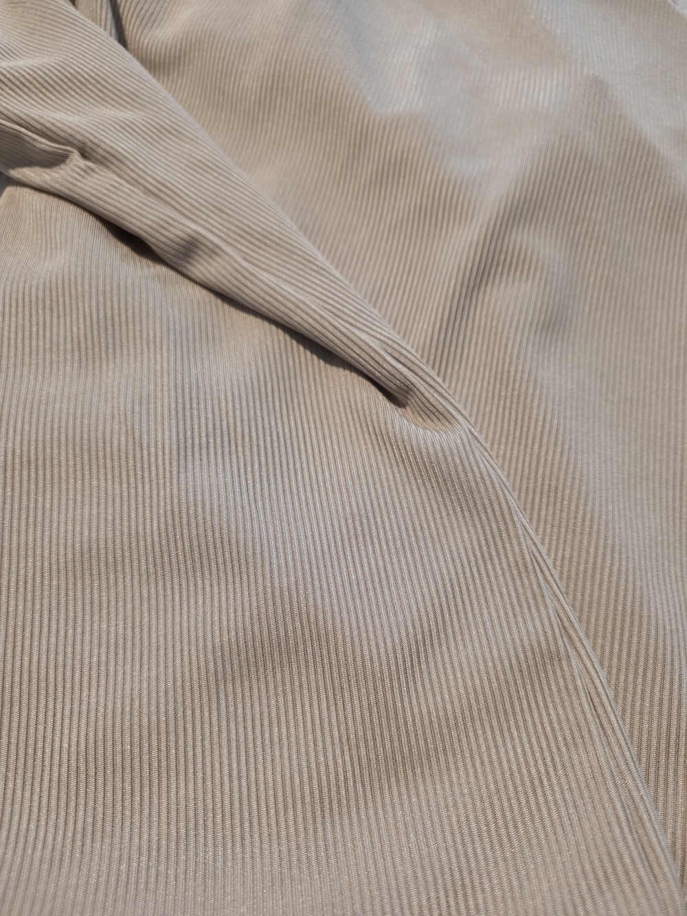 Target Beige Ribbed Tank Top - Picture 3 of 5